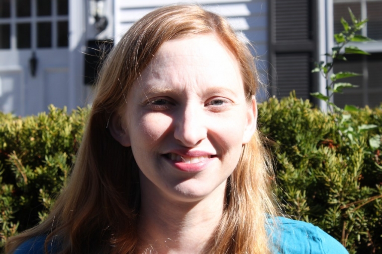 green-auto-midday-sun-8136